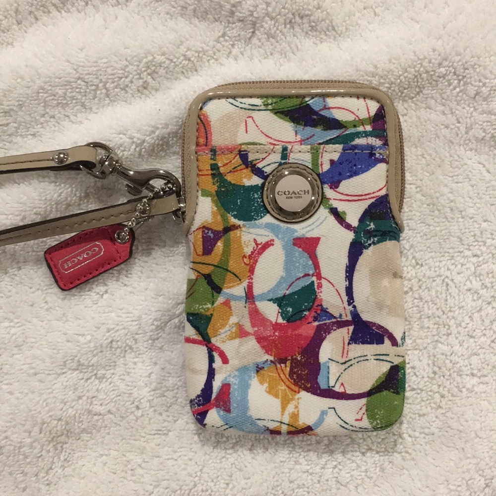 Coach Poppy Stamped C Universal Case